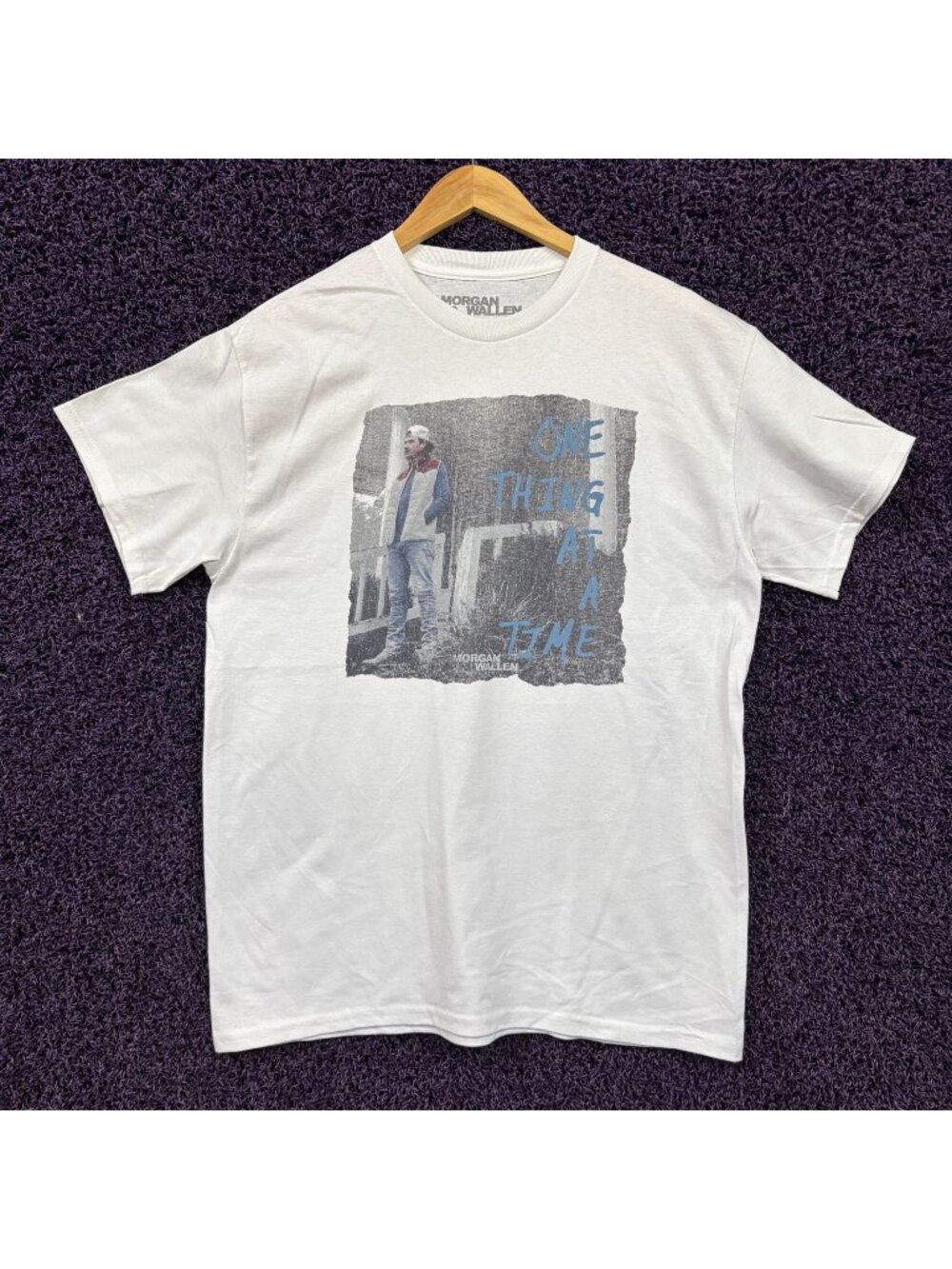 Morgan Wallen One Thing At A Time T-shirt size medium